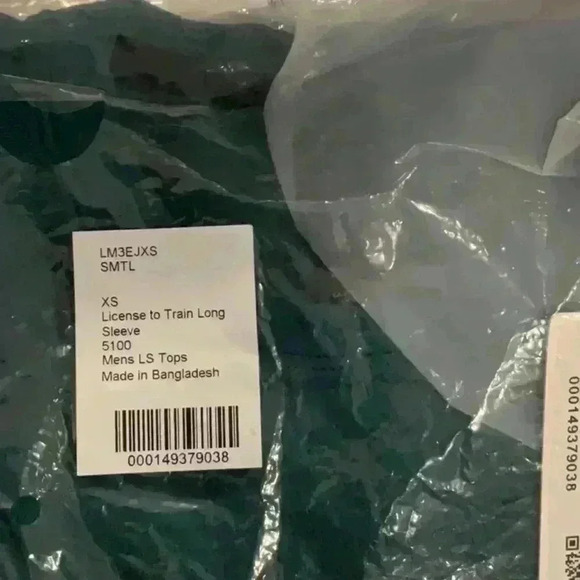 Lululemon License to  train Long sleeve - Picture 2 of 2